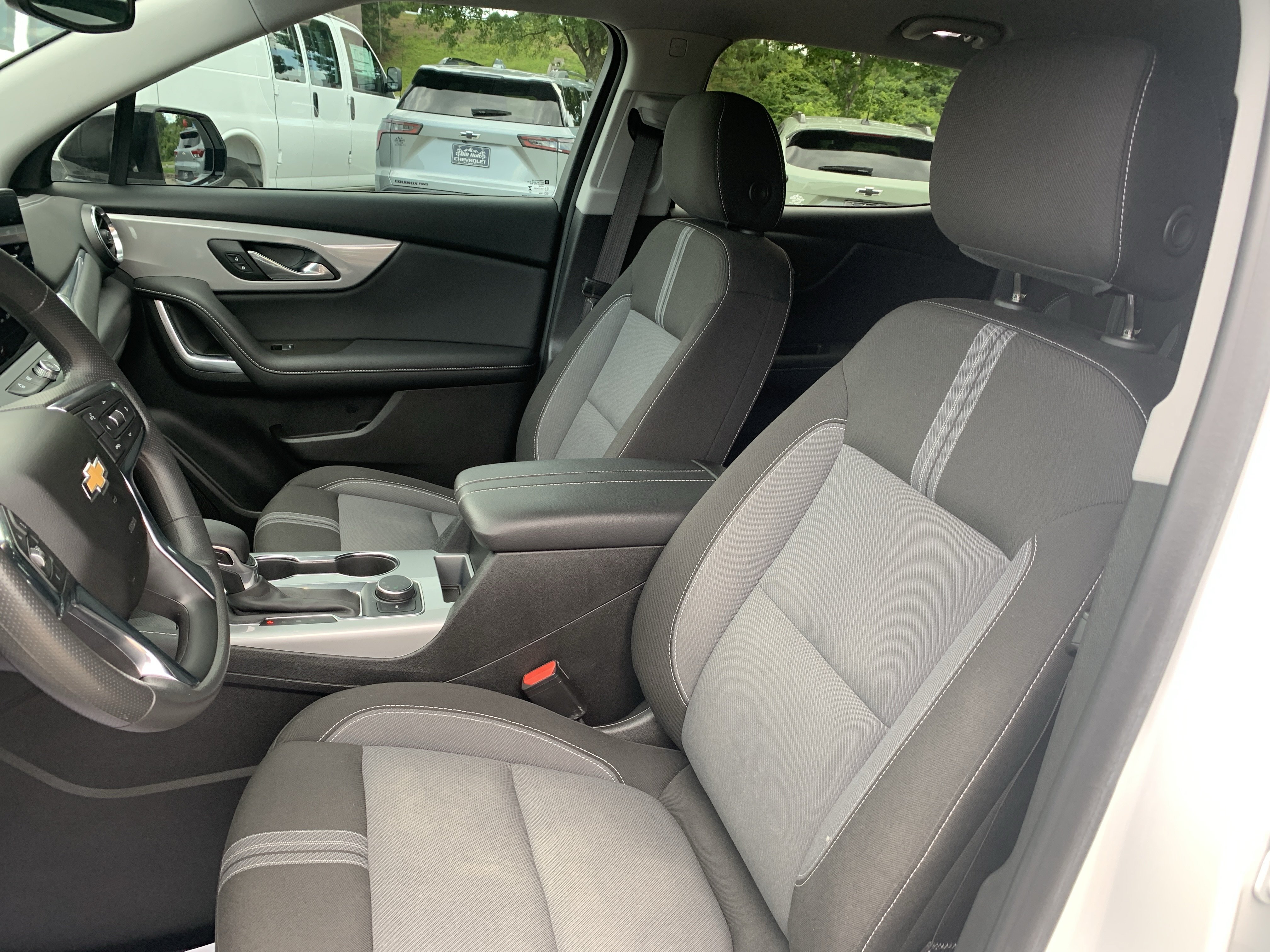 Used 2023 Chevrolet Blazer LT w/ Convenience Package FWD image 11