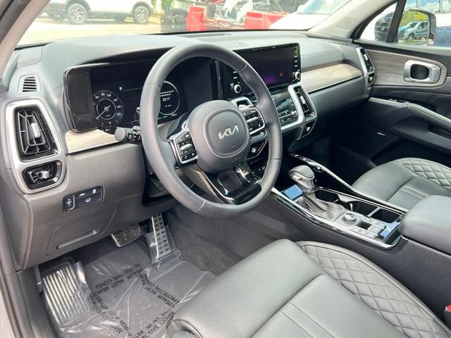 Certified 2023 Kia Sorento SX Prestige AWD/4WD image 23