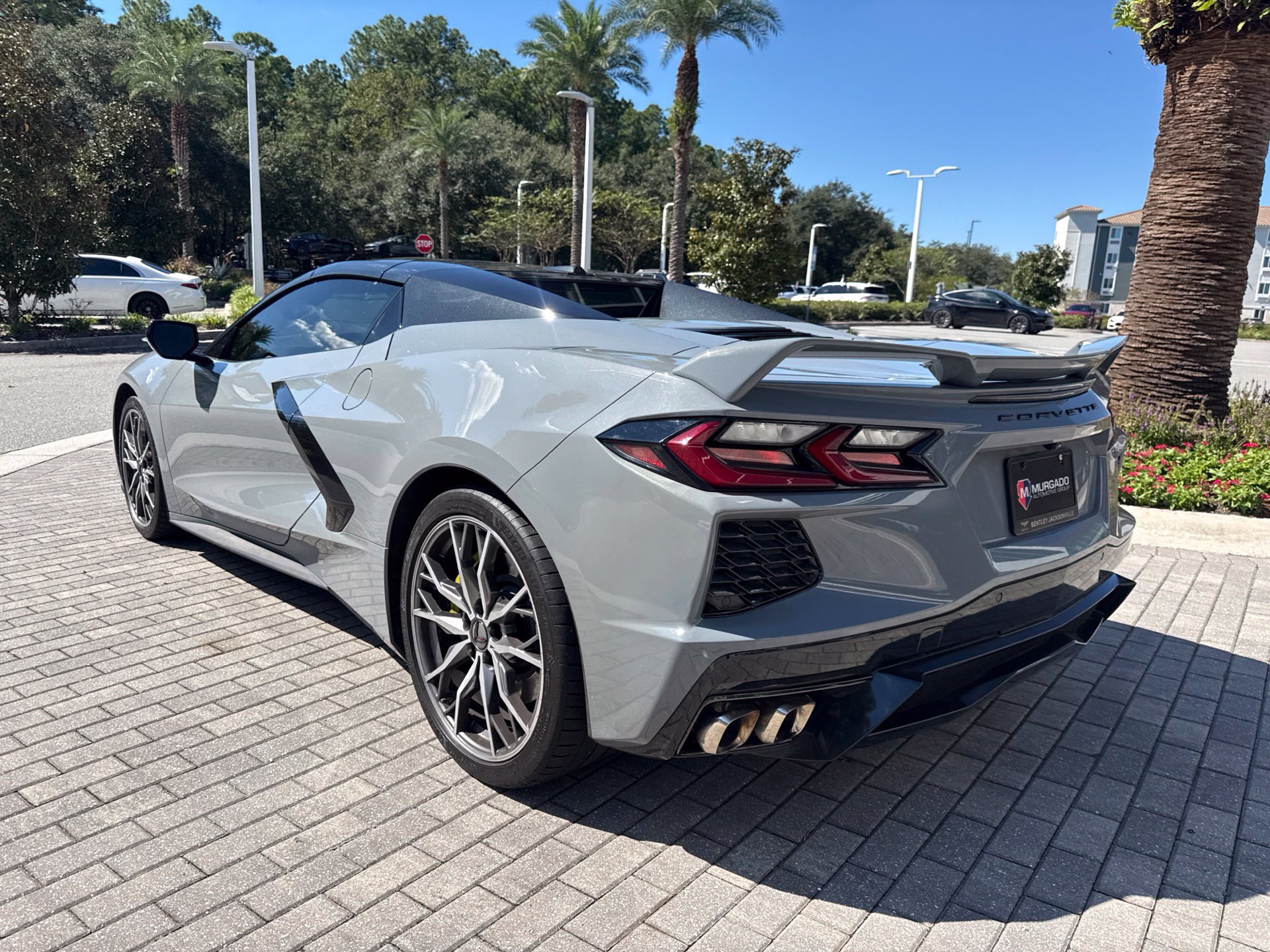 Used 2024 Chevrolet Corvette Stingray Convertible w/ Z51 Performance Package RWD image 2