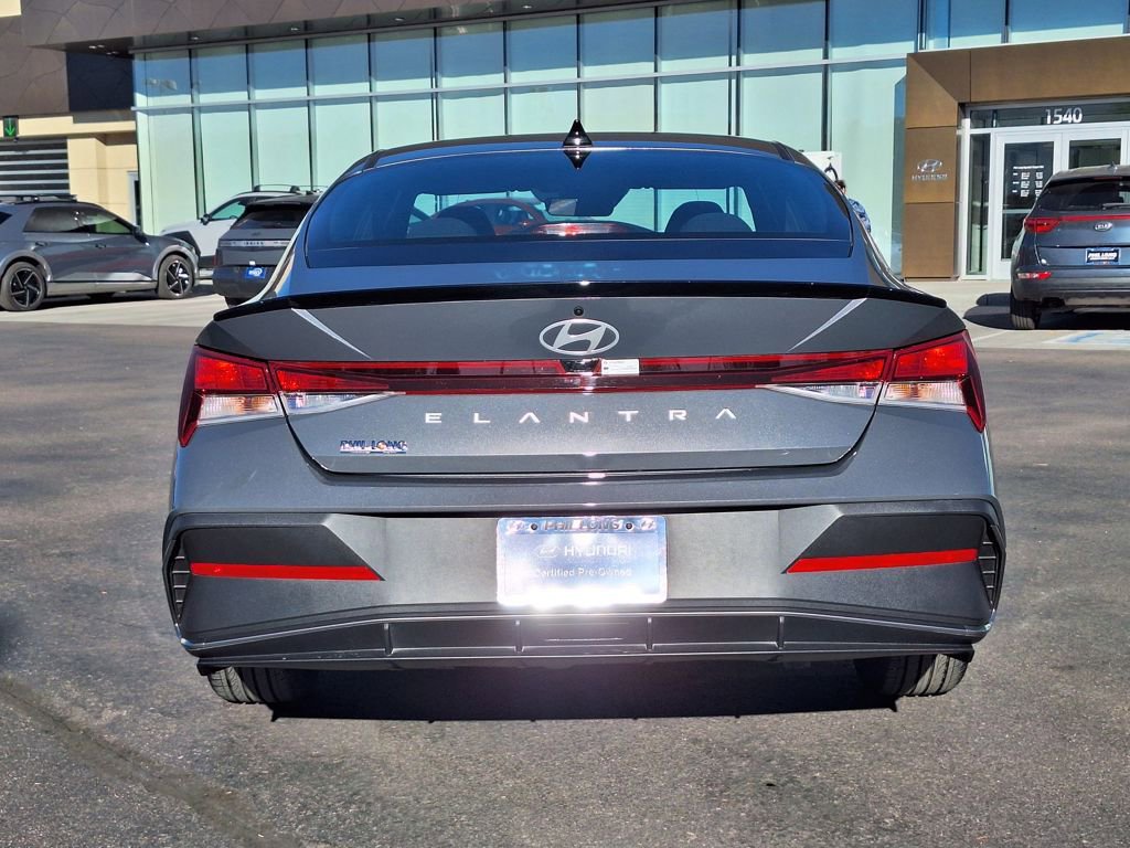 New 2025 Hyundai Elantra Sport image 4