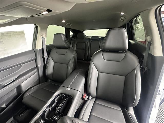 New 2025 Nissan Murano SV image 19