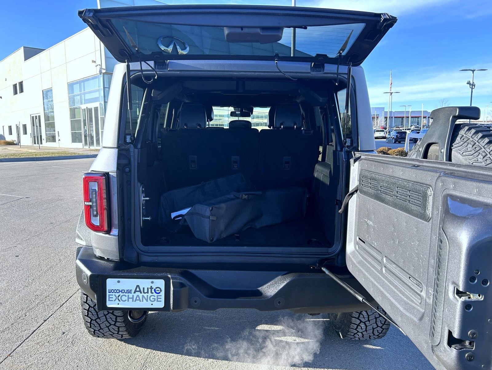 Used 2022 Ford Bronco Wildtrak image 21