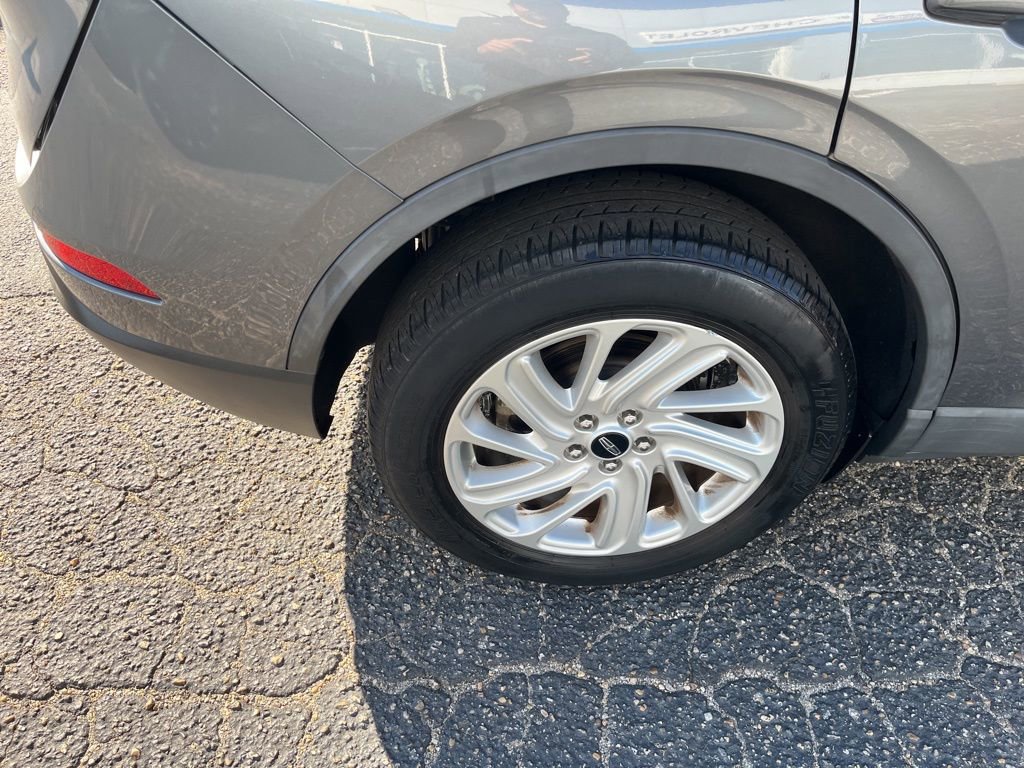 Used 2021 Lincoln Corsair FWD w/ Convenience Package image 21