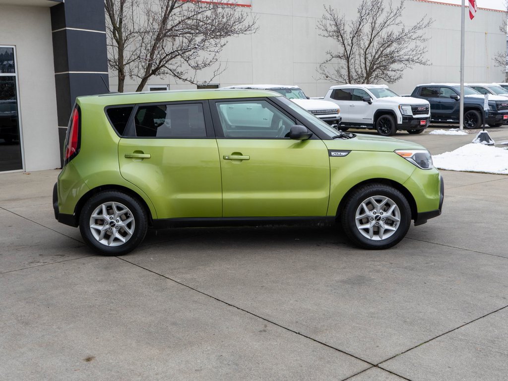 Used 2016 Kia Soul image 8