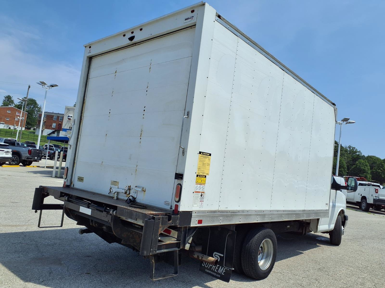 Used 2019 GMC Savana 3500 w/ Power Convenience Package RWD image 27