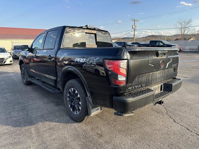 Used 2024 Nissan Titan PRO-4X w/ Pro-4x Convenience Package image 4