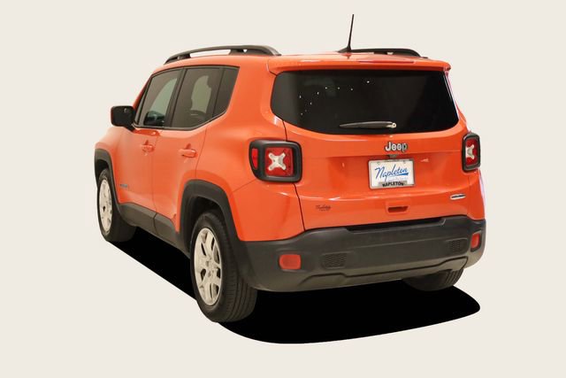 Used 2018 Jeep Renegade Latitude image 7