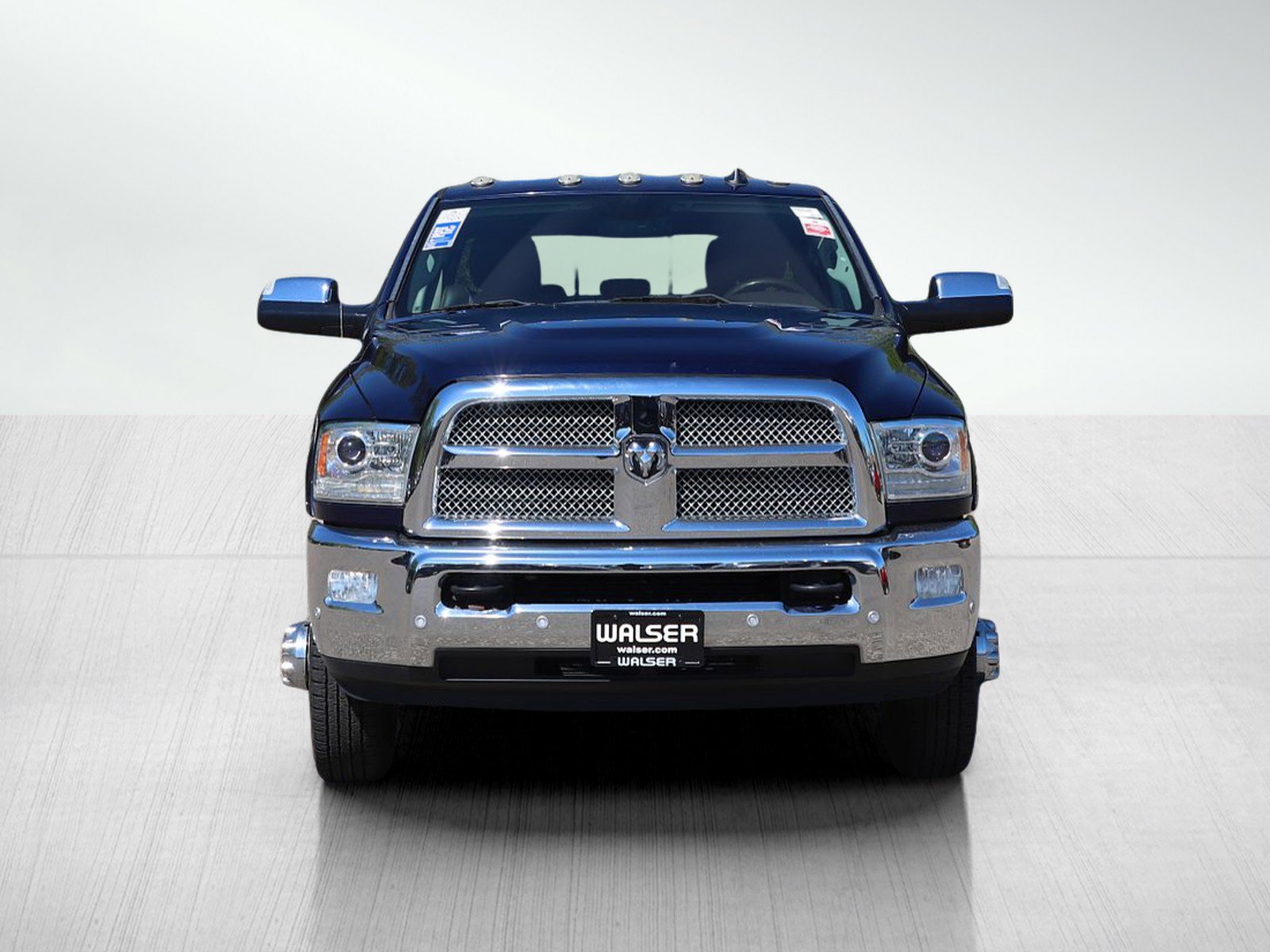 Used 2016 RAM 3500 Laramie Longhorn w/ Convenience Group AWD/4WD image 8