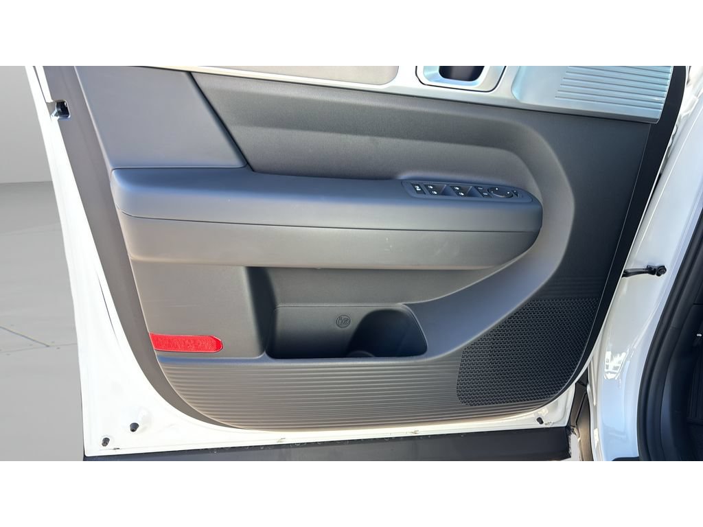 New 2026 Hyundai Santa Fe SE AWD/4WD image 6