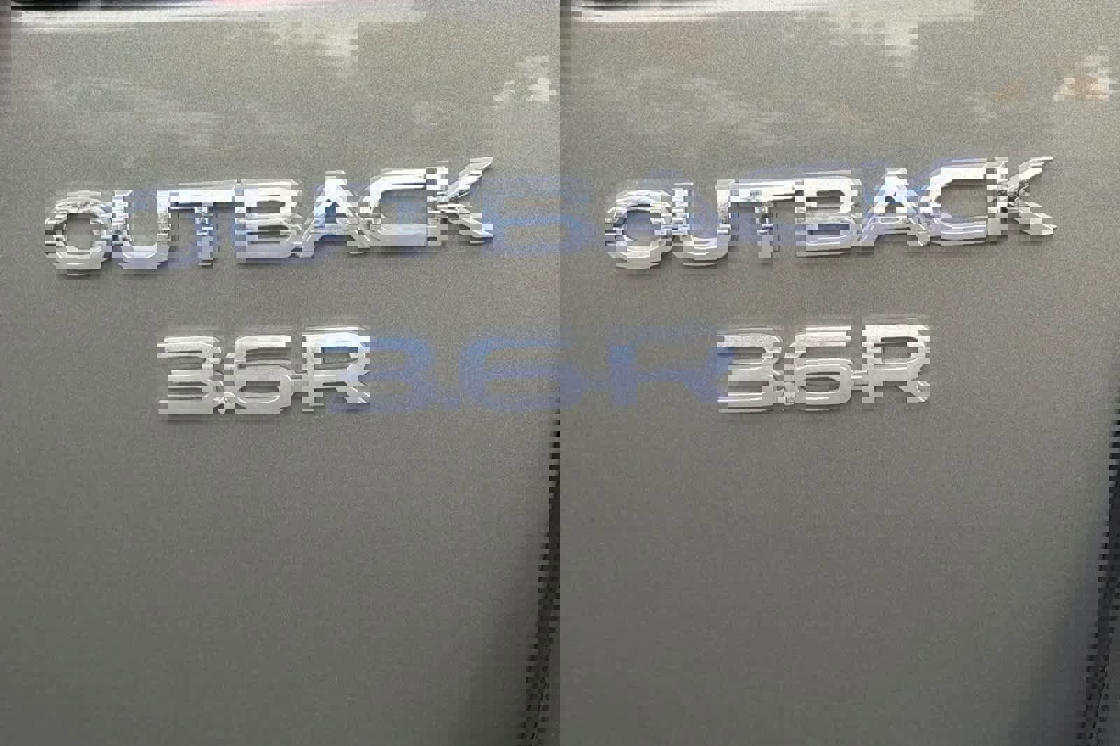 Used 2016 Subaru Outback 3.6R Limited image 12