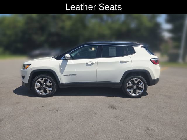 Used 2018 Jeep Compass Limited w/ Navigation Group AWD/4WD image 2