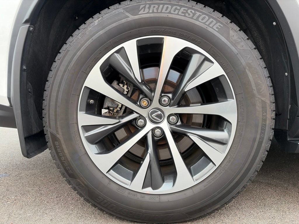 Used 2022 Lexus RX 350L Premium w/ Premium Package AWD/4WD image 23