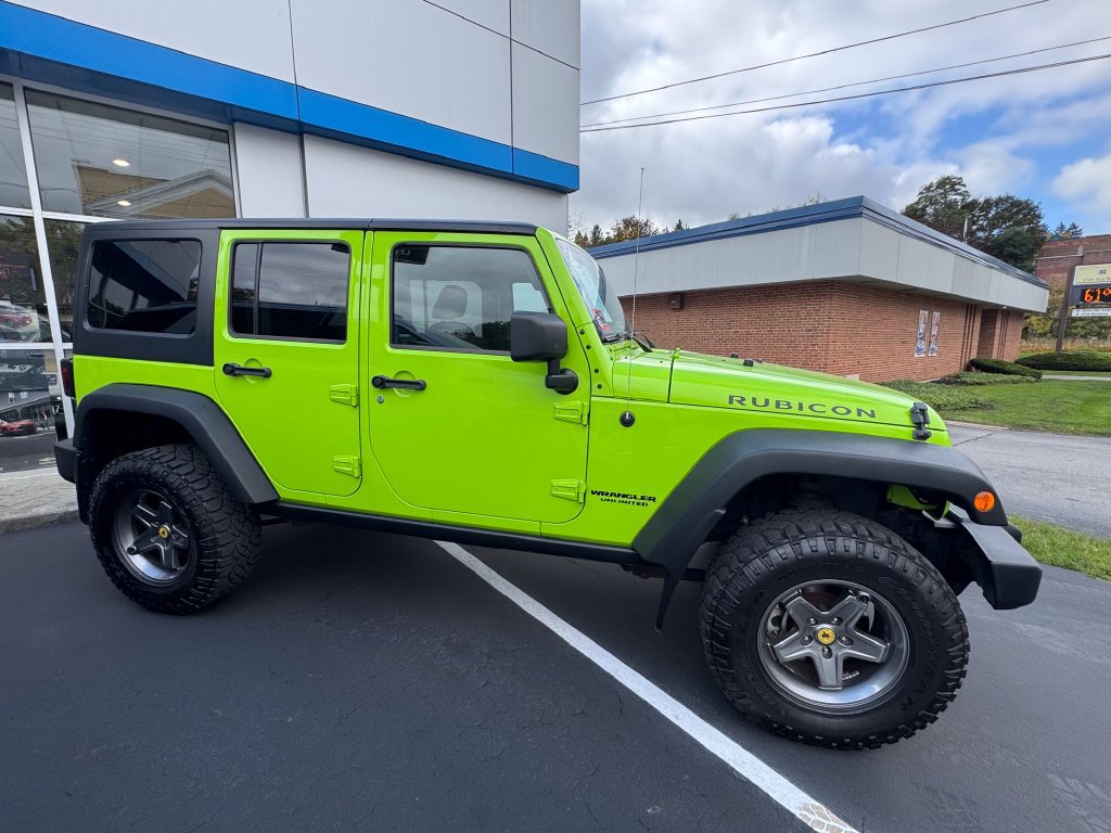 Used 2013 Jeep Wrangler Unlimited Rubicon w/ Dual Top Group AWD/4WD image 17