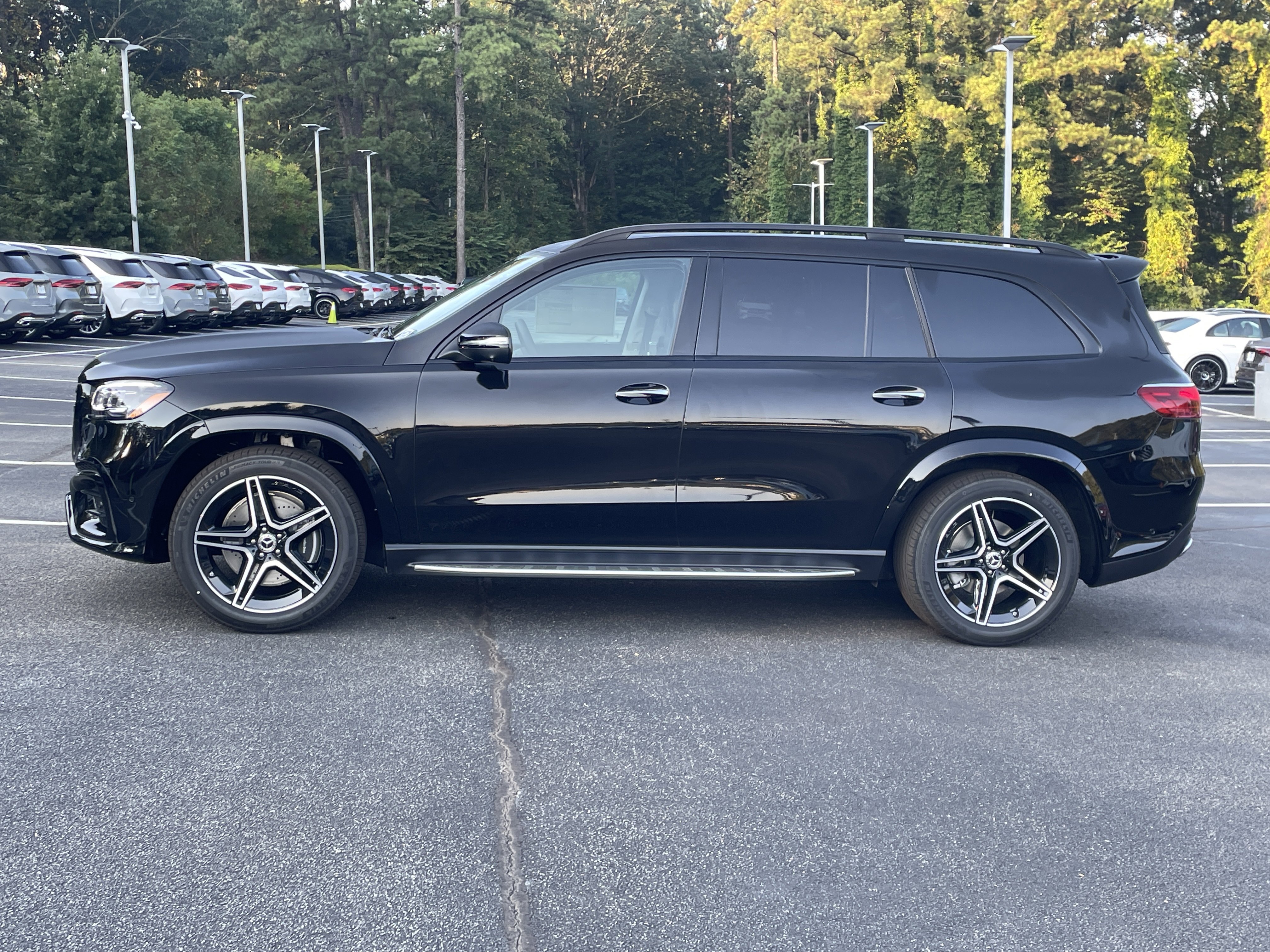 New 2026 Mercedes-Benz GLS 450 4MATIC image 14