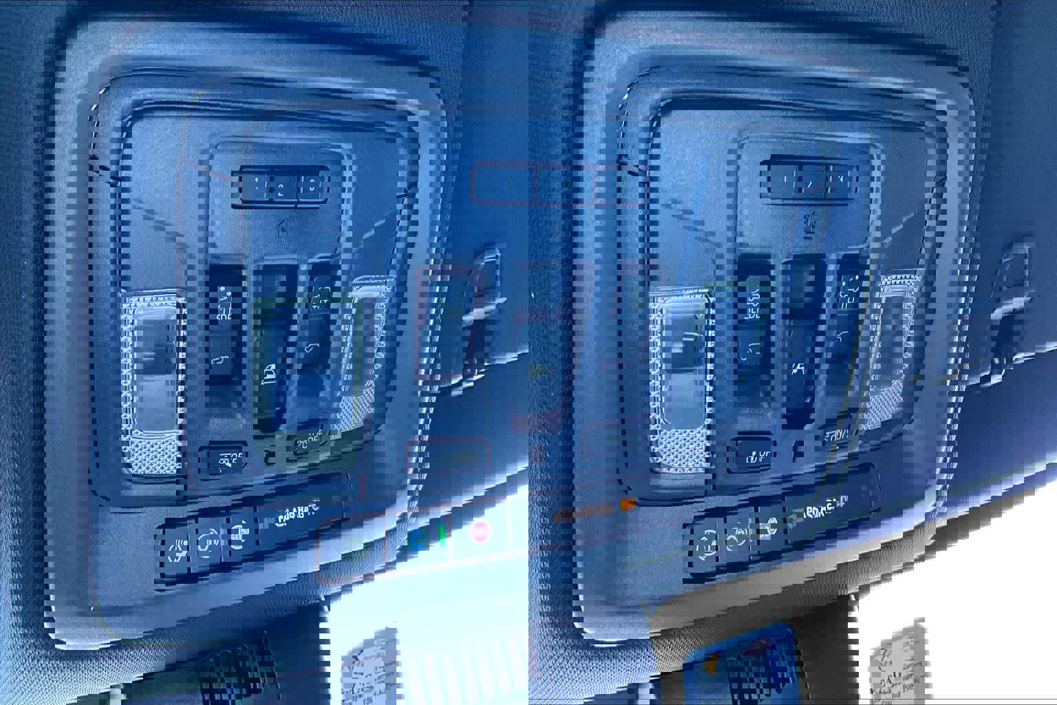 Used 2024 Chevrolet Silverado 1500 High Country w/ High Country Premium Package image 35