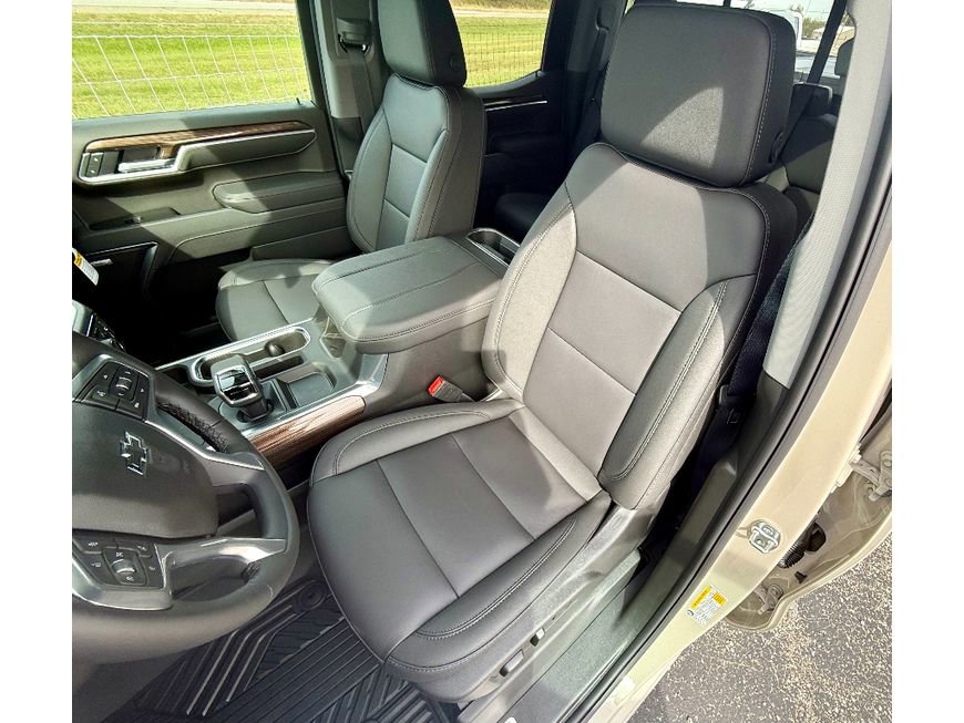New 2026 Chevrolet Silverado 1500 RST w/ RST All Star Premium Package image 12