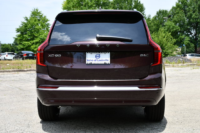 New 2026 Volvo XC90 B6 Plus w/ Protection Package Premier AWD/4WD image 6