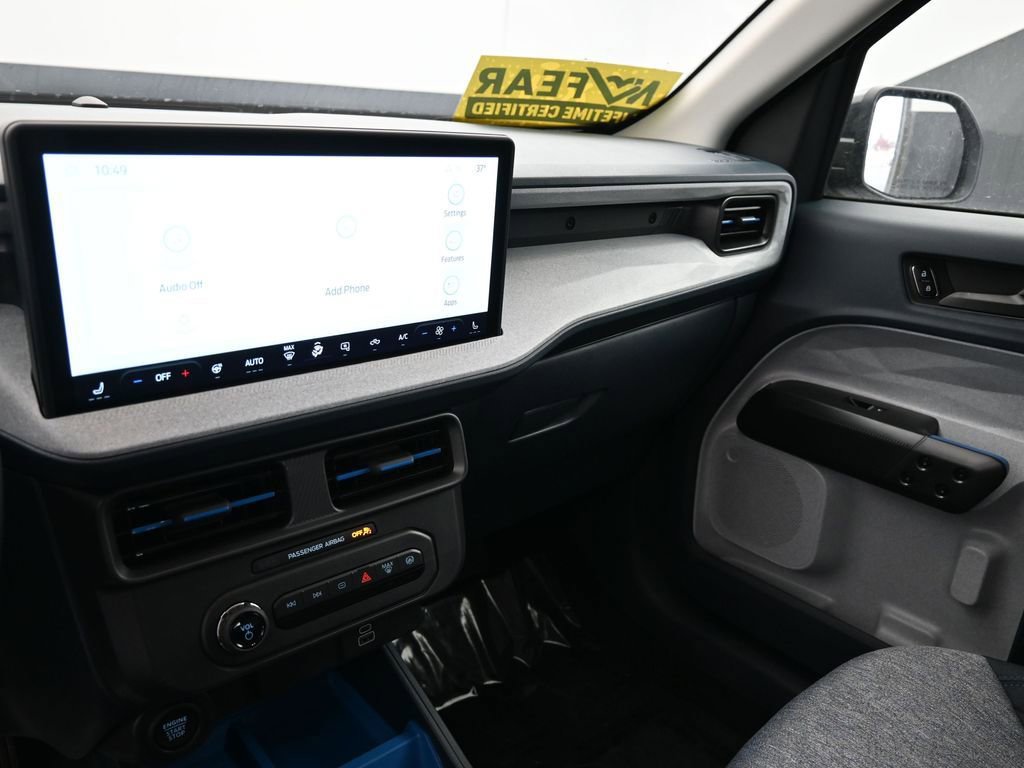 New 2025 Ford Maverick XLT w/ XLT Luxury Package image 21