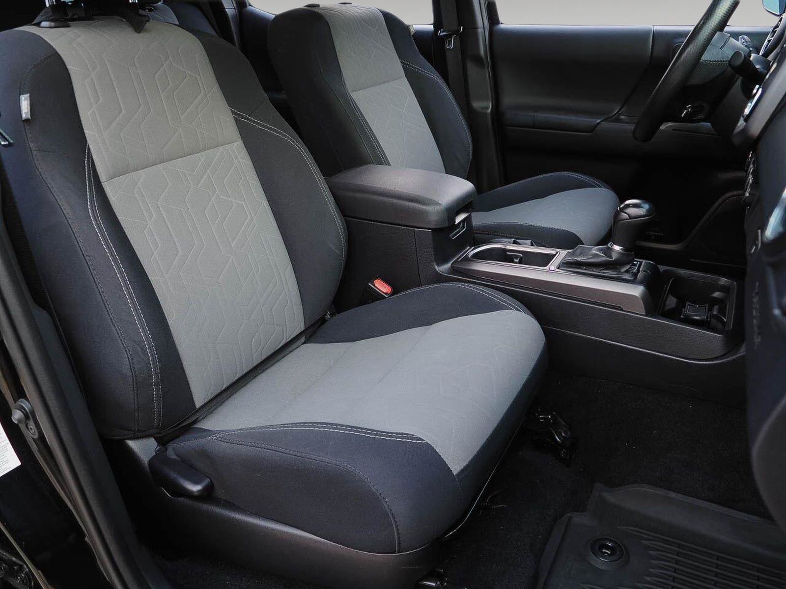 Used 2020 Toyota Tacoma TRD Sport AWD/4WD image 25
