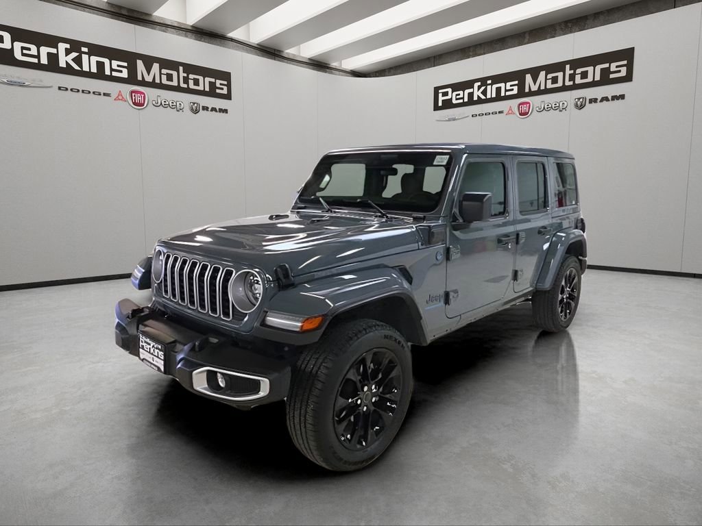 Used 2025 Jeep Wrangler Unlimited Sahara w/ Safety Group