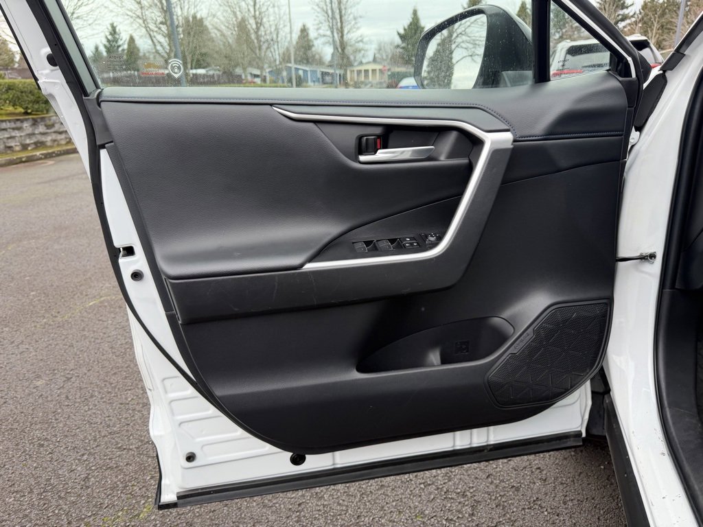 Used 2023 Toyota RAV4 XSE image 12