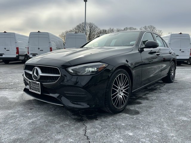 Used 2023 Mercedes-Benz C 300 4MATIC Sedan image 3