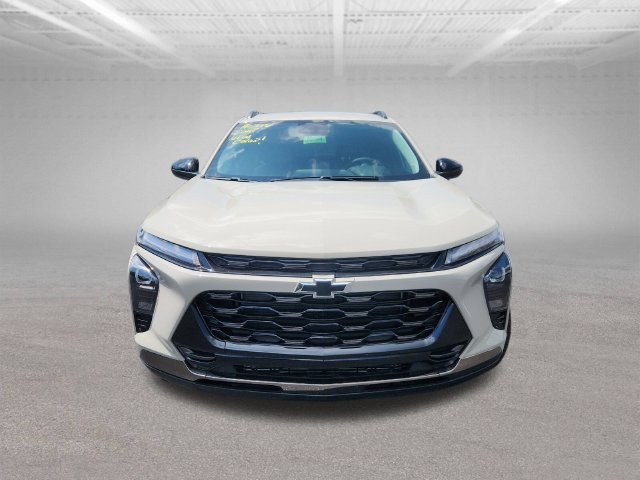 New 2026 Chevrolet Trax ACTIV w/ Driver Confidence Package FWD image 2