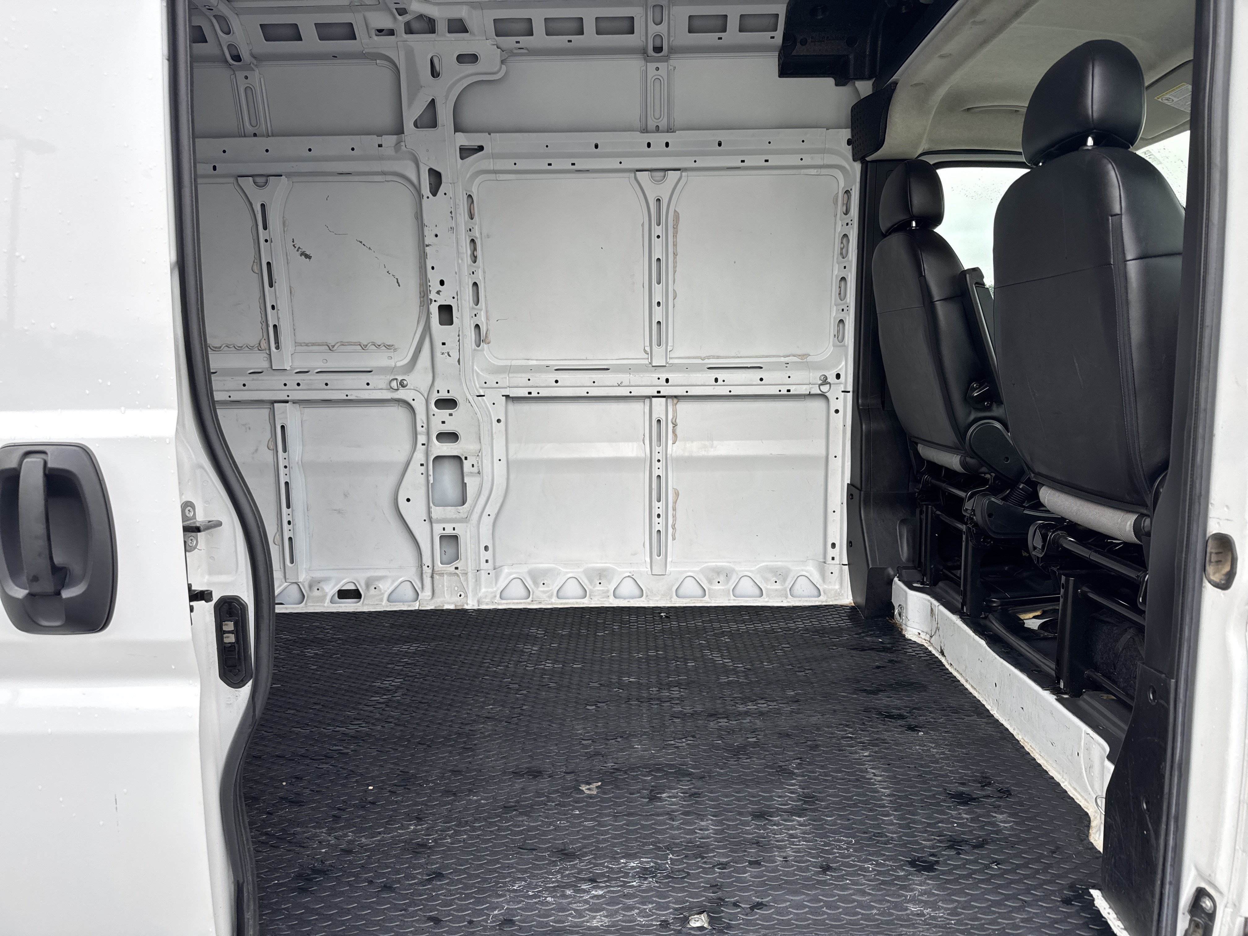 Used 2023 RAM ProMaster 2500 FWD image 27