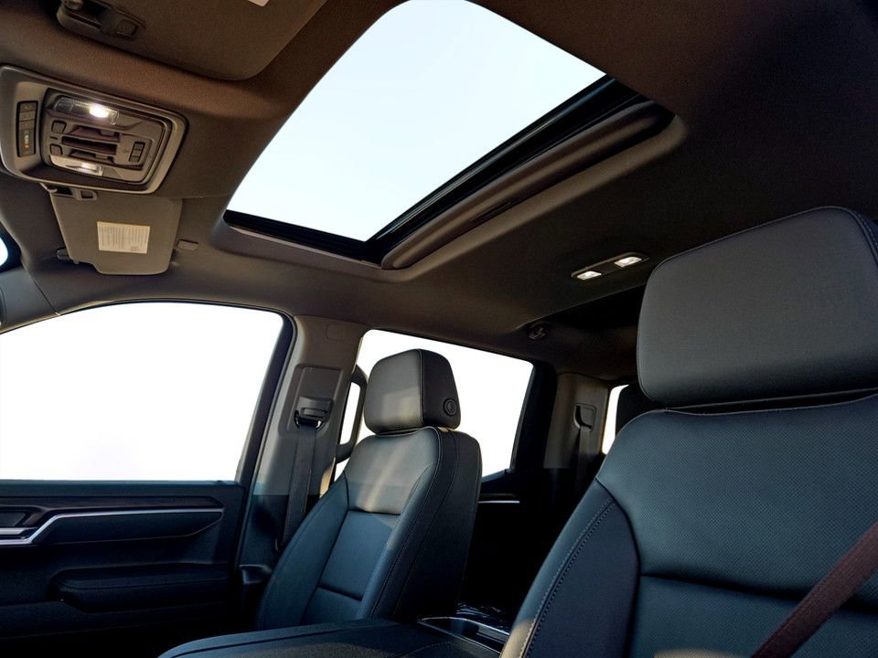 New 2026 GMC Sierra 1500 SLT w/ SLT Convenience Package image 29