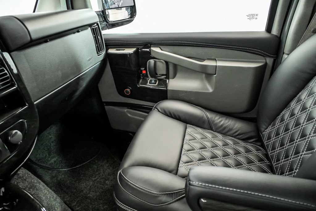 New 2026 GMC Savana 2500 Extended w/ Driver Convenience Package RWD image 19