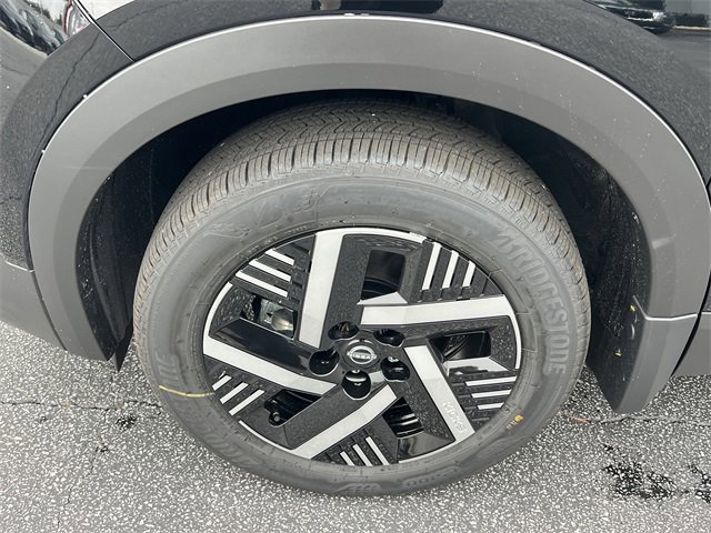 New 2026 Nissan Kicks SV w/ Illumination Package image 28