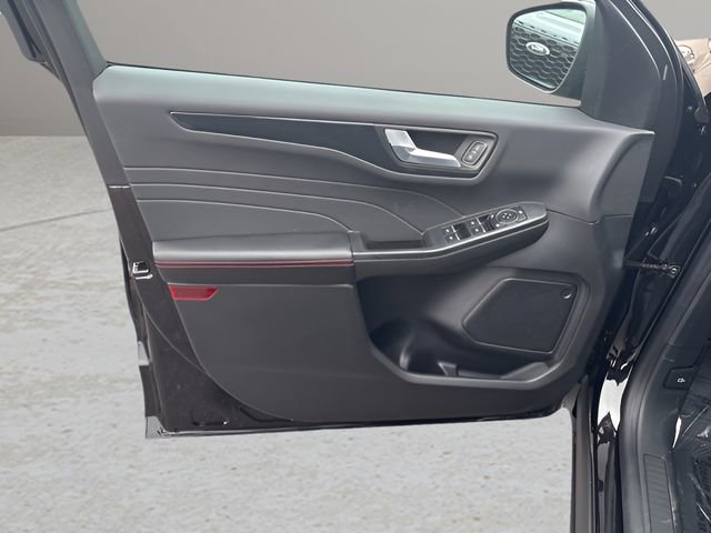 New 2026 Ford Escape ST-Line Select w/ Equipment Group 401A image 7