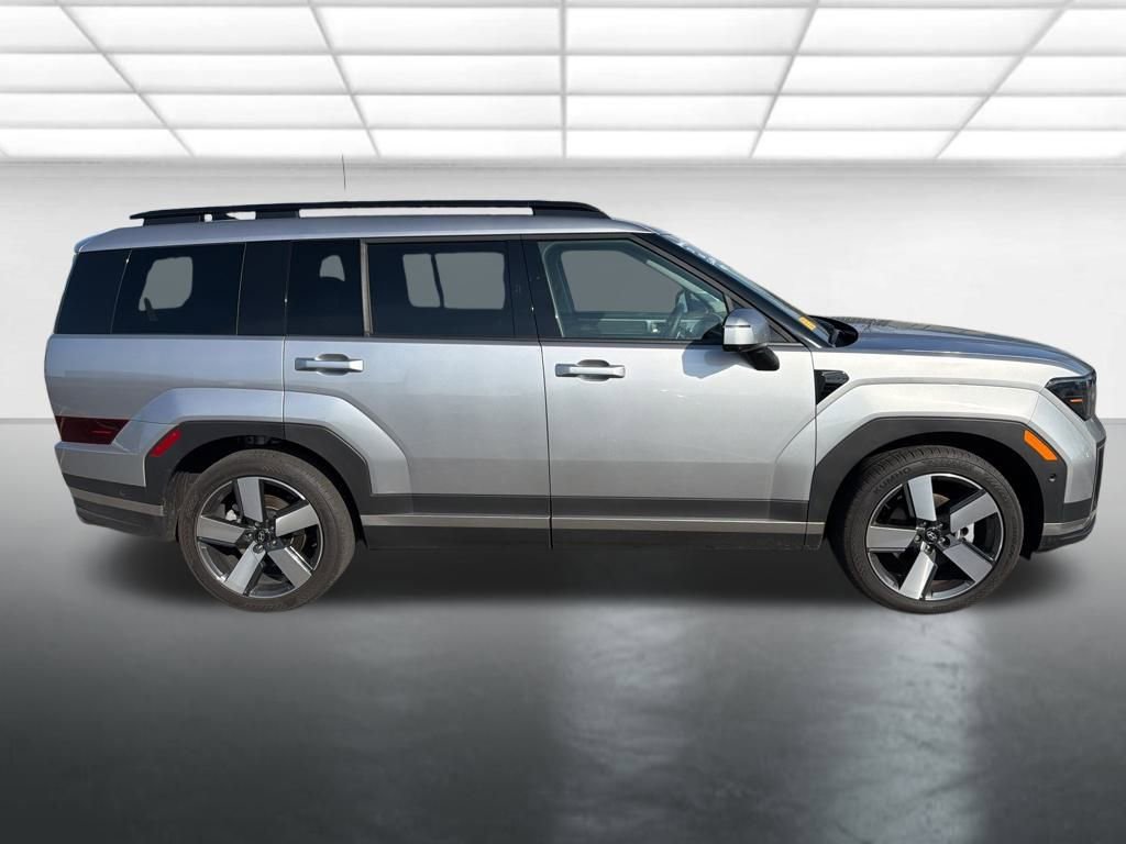 Used 2024 Hyundai Santa Fe Limited image 12