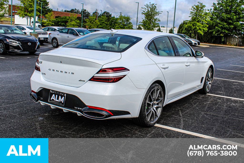 Used 2025 Genesis G70 2.5T AWD/4WD image 6