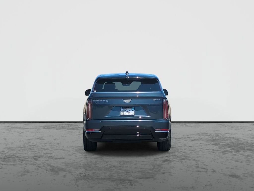 Certified 2025 Cadillac Escalade IQ Luxury 1 AWD/4WD image 7