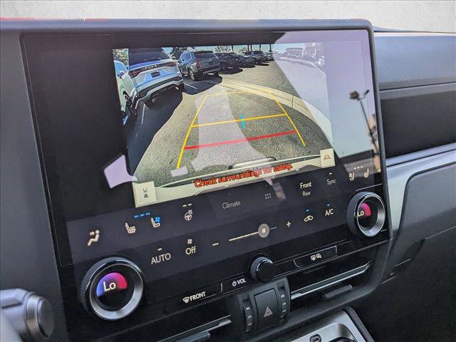 Certified 2025 Lexus GX 550 w/ Cold Area Package image 11