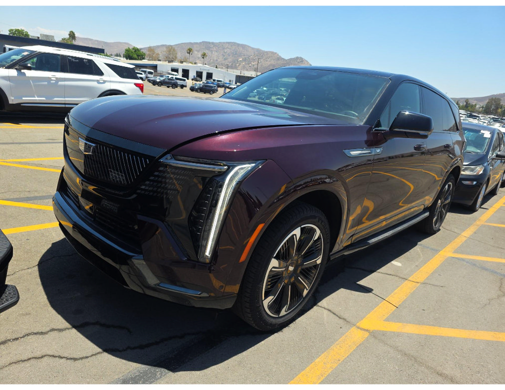 Used 2025 Cadillac Escalade IQ Sport 2 AWD/4WD image 2