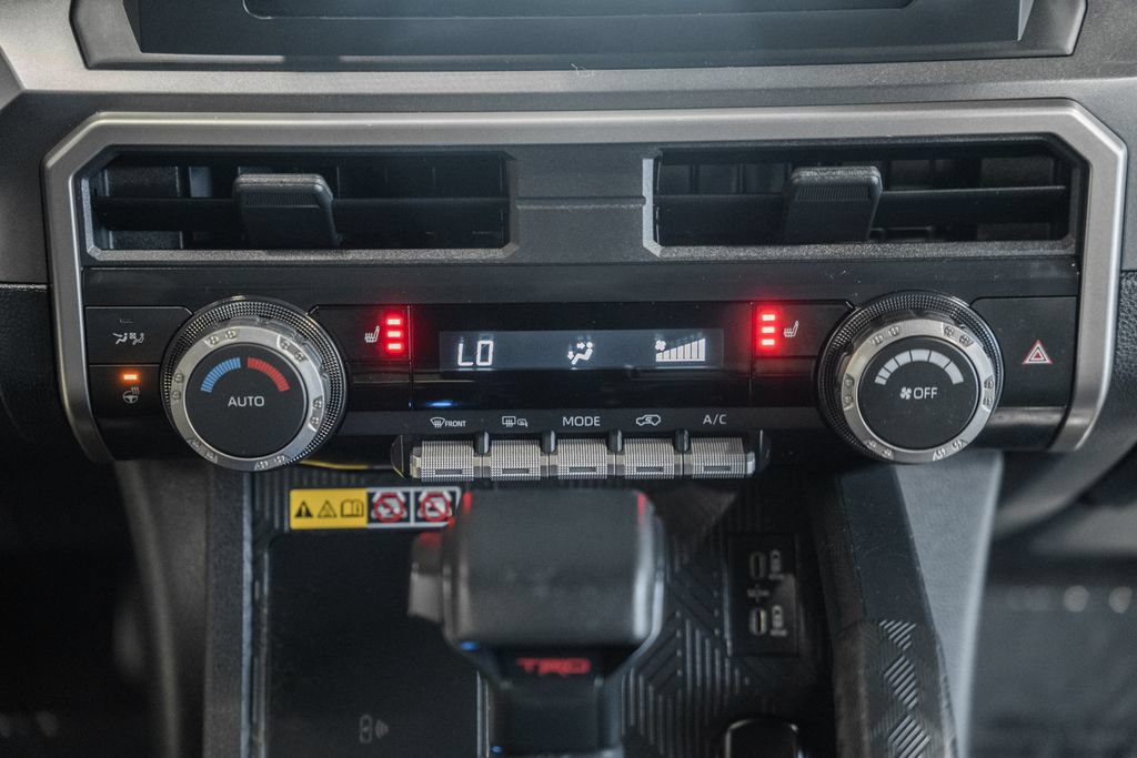 Used 2025 Toyota 4Runner TRD Off-Road AWD/4WD image 25