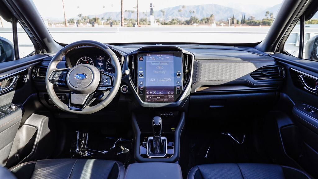 Used 2025 Subaru Forester Touring w/ Popular Package - Touring image 15