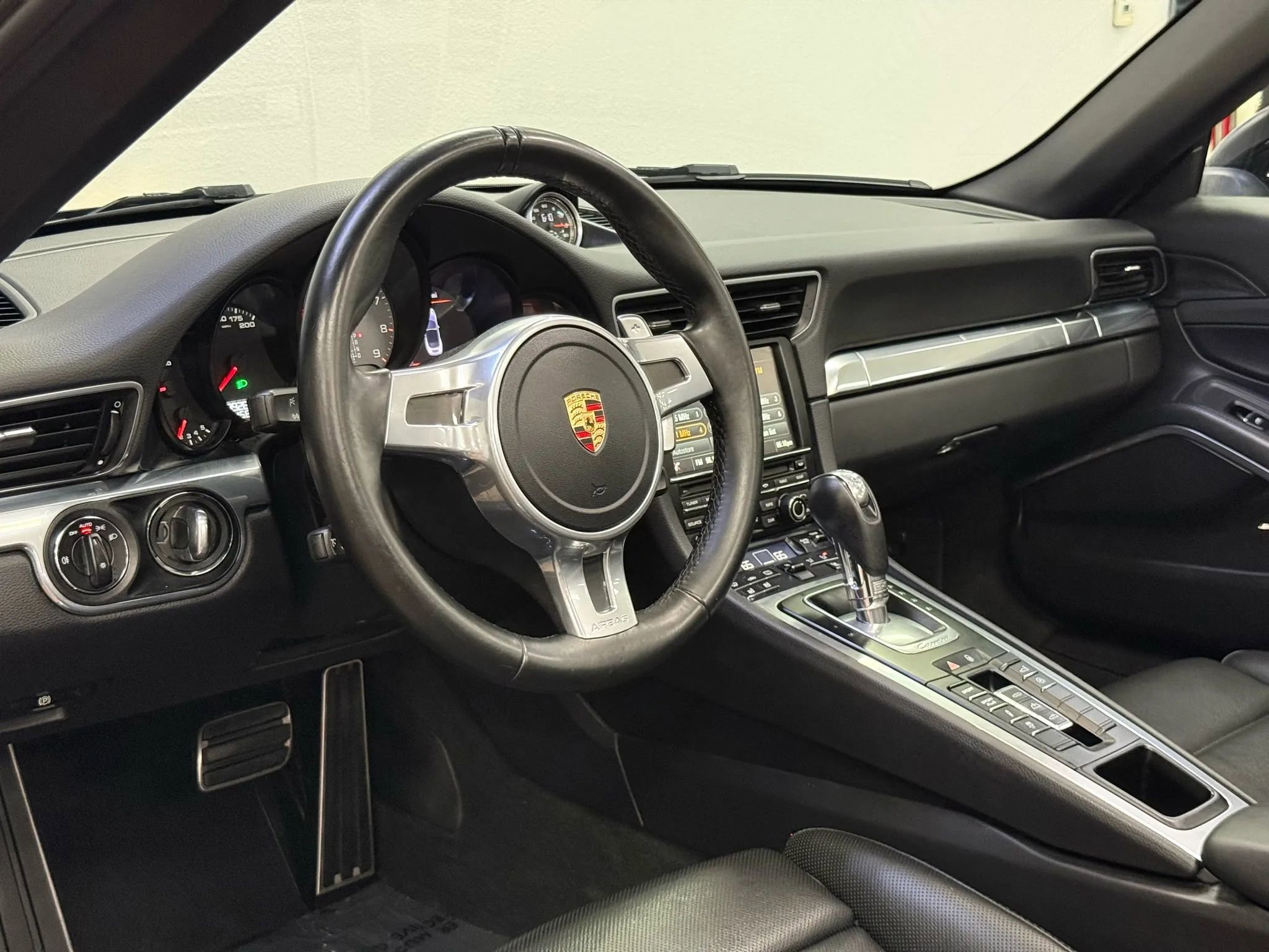 Used 2014 Porsche 911 Carrera S image 20