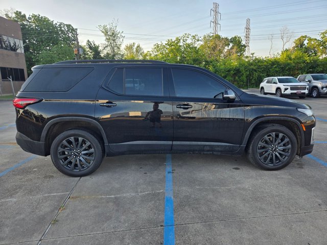 Used 2023 Chevrolet Traverse RS AWD/4WD image 4
