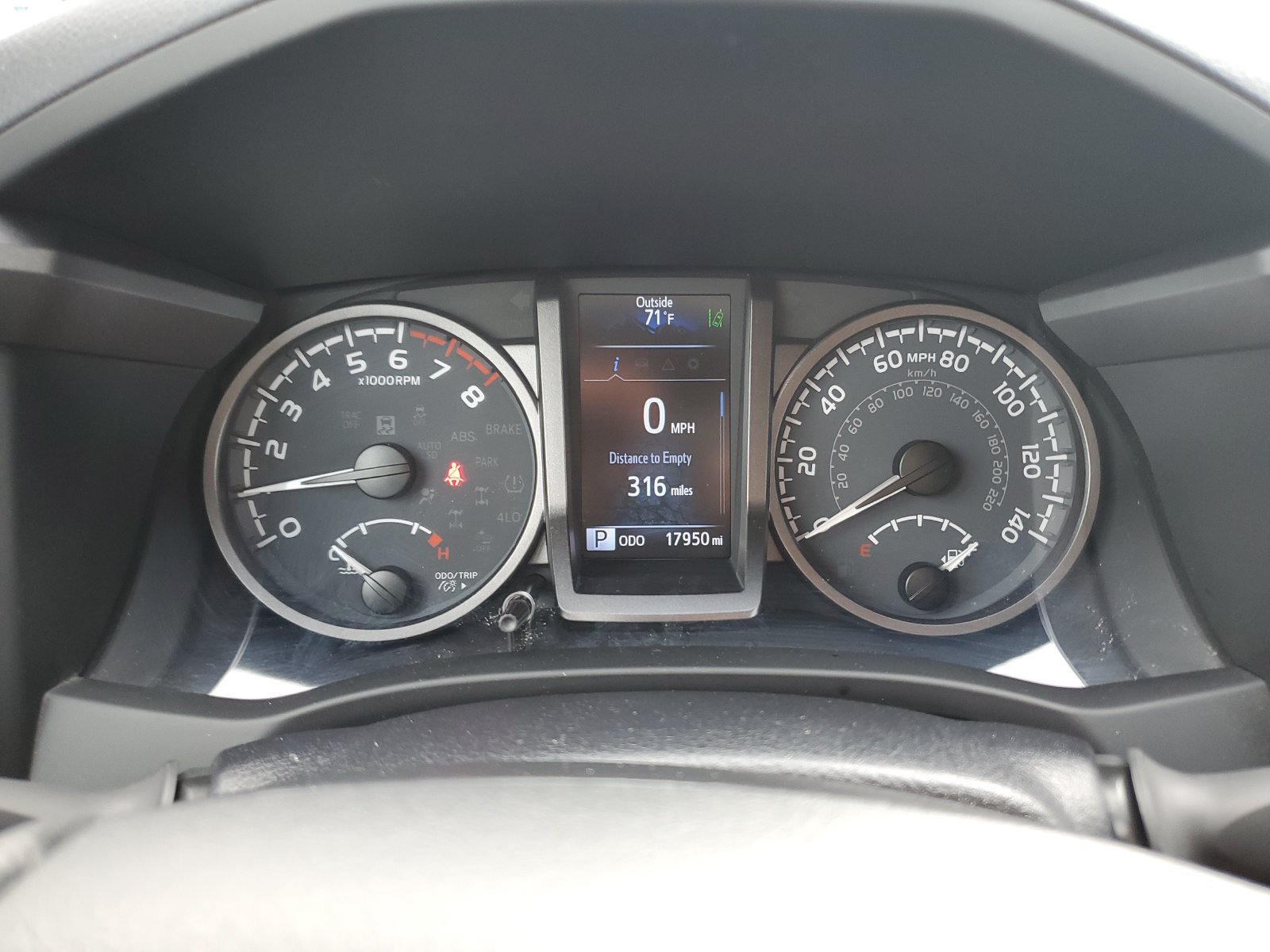 Certified 2023 Toyota Tacoma TRD Off-Road AWD/4WD image 24