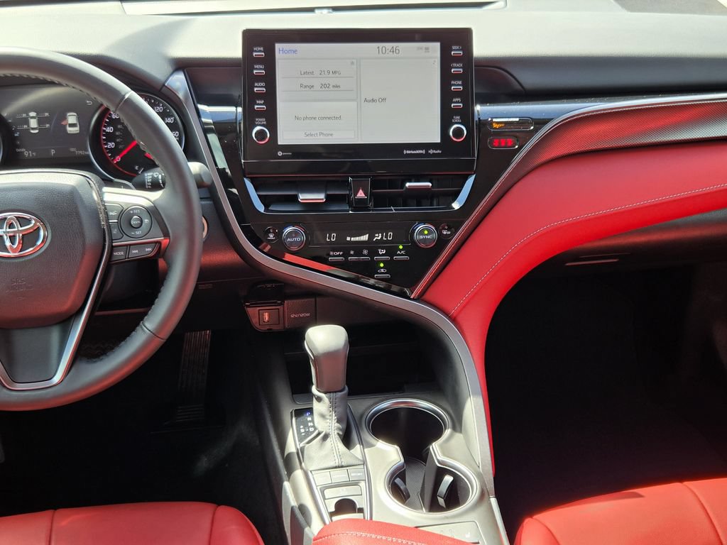 Used 2024 Toyota Camry XSE FWD image 17