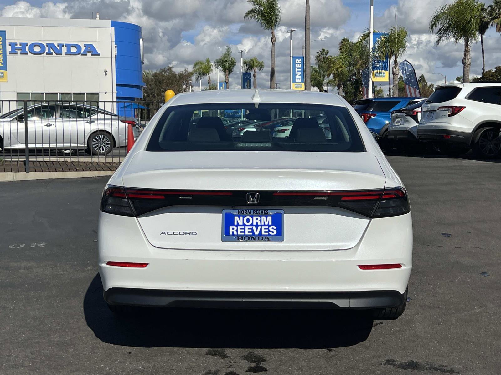 Used 2023 Honda Accord EX image 22