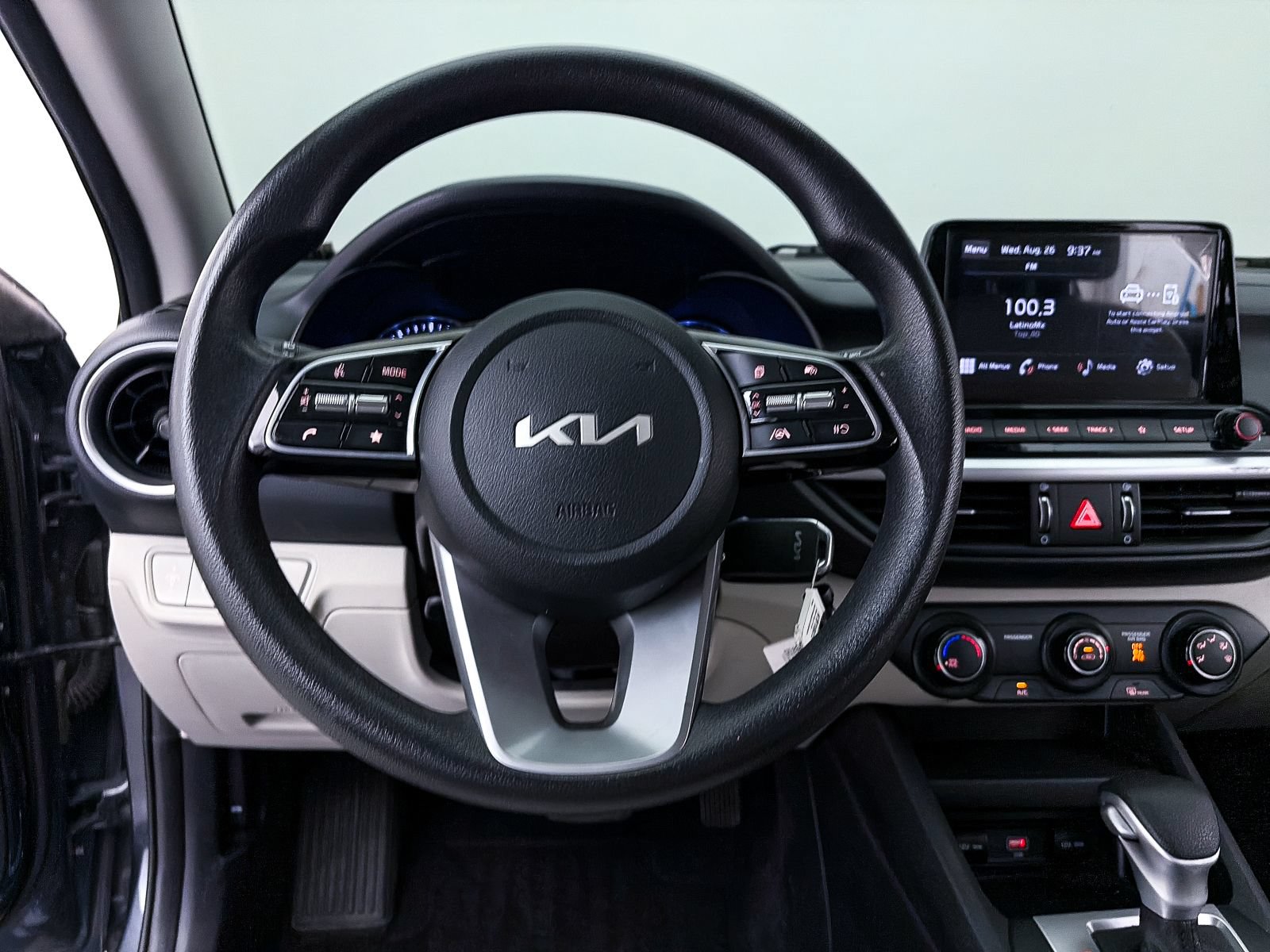 Used 2023 Kia Forte LXS w/ LXS Technology Package FWD image 26