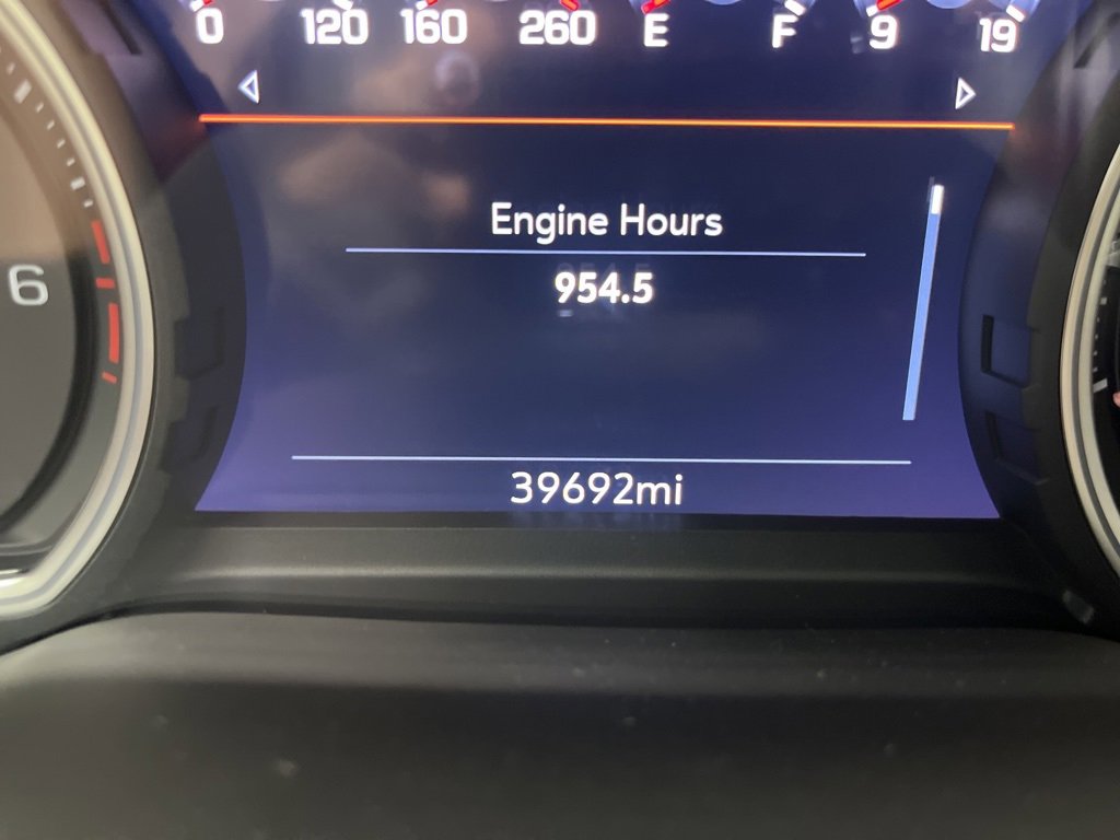 Used 2022 Chevrolet Silverado 1500 High Country w/ Technology Package image 11