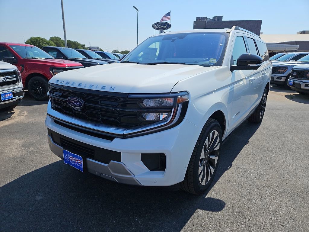 New 2025 Ford Expedition Max Platinum image 4