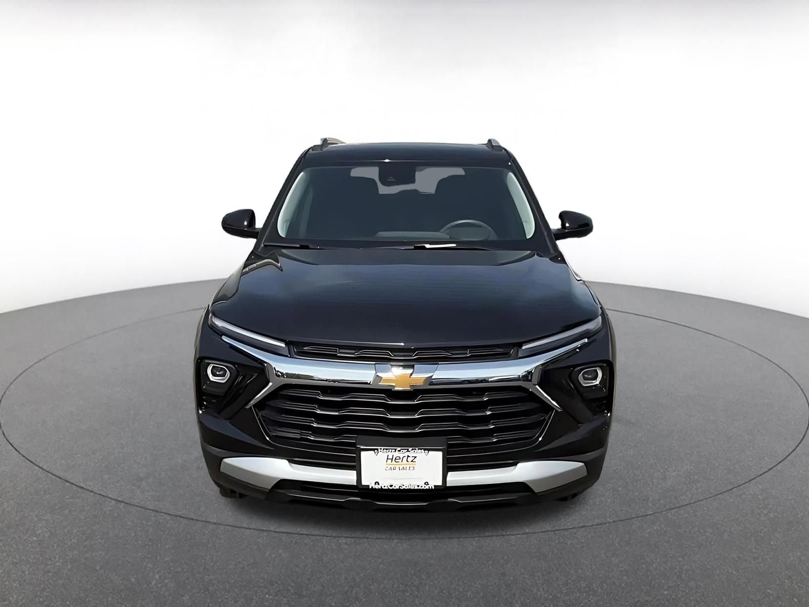 Used 2025 Chevrolet TrailBlazer LT FWD image 4
