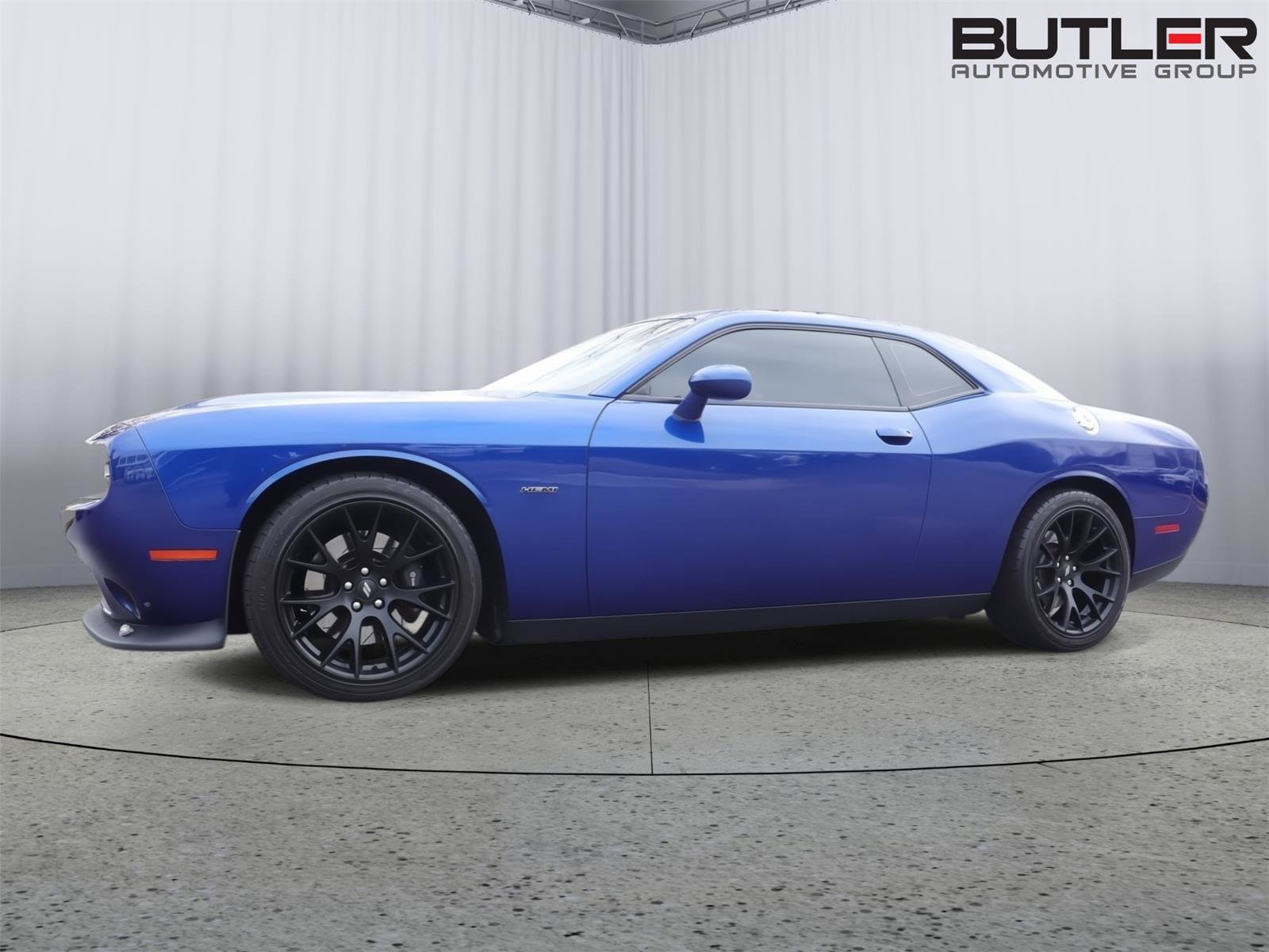 Used 2019 Dodge Challenger R/T w/ Plus Package image 4