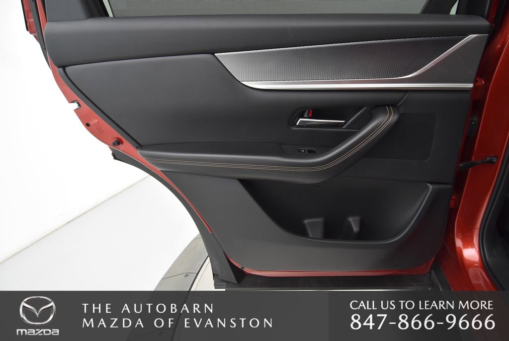 Certified 2024 MAZDA CX-90 Plug-In Hybrid w/ Premium Pkg image 31